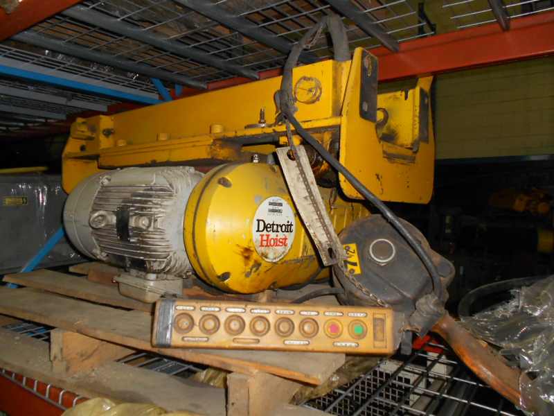 Pre Owned Detroit 7.5 Ton Hoist